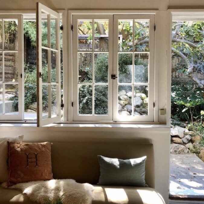 Seasonal Musings: Between Cosy Days and Christmas Lights